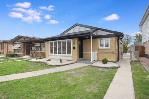 5851 S Neenah Avenue Chicago IL 60638