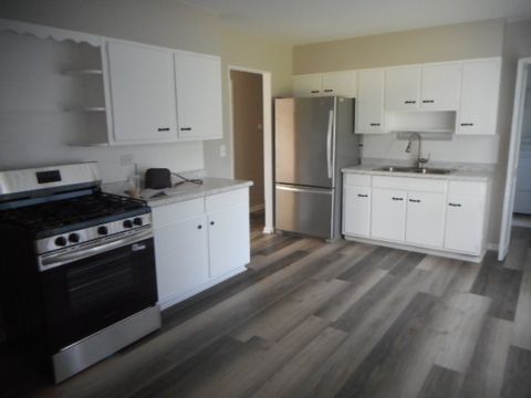 Tiny photo for 1860 Ashley Road, Hoffman Estates, IL 60169 (MLS # 12440978)