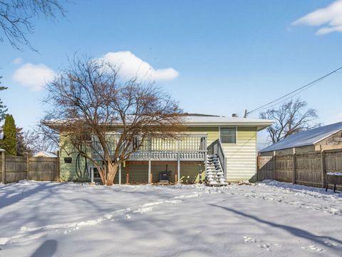 Tiny photo for 105 W Oak Street, Coal City, IL 60416 (MLS # 12529499)