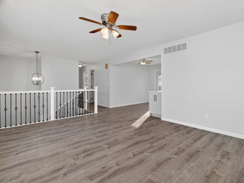 Tiny photo for 105 W Oak Street, Coal City, IL 60416 (MLS # 12529499)