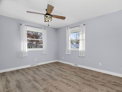 Tiny photo for 105 W Oak Street, Coal City, IL 60416 (MLS # 12529499)