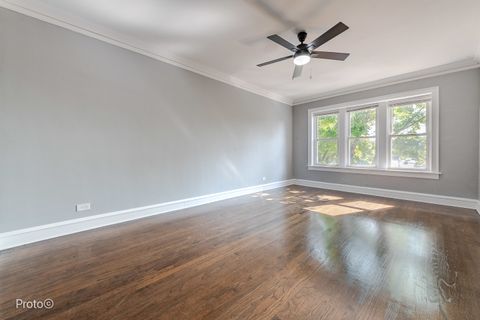 Tiny photo for 5148 N Monitor Avenue #301, Chicago, IL 60630 (MLS # 12517757)