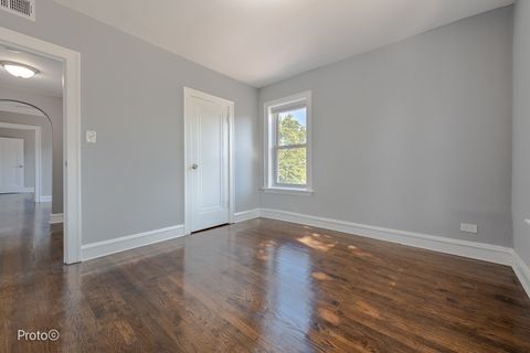 Tiny photo for 5148 N Monitor Avenue #301, Chicago, IL 60630 (MLS # 12517757)