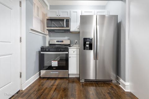 Tiny photo for 5148 N Monitor Avenue #301, Chicago, IL 60630 (MLS # 12517757)