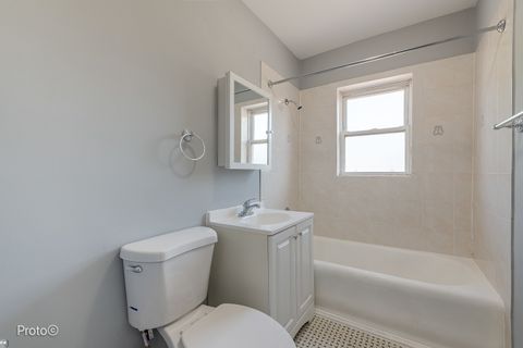 Tiny photo for 5148 N Monitor Avenue #301, Chicago, IL 60630 (MLS # 12517757)