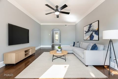 Tiny photo for 5148 N Monitor Avenue #301, Chicago, IL 60630 (MLS # 12517757)