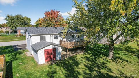 Tiny photo for 2211 Birchwood Parkway, Woodridge, IL 60517 (MLS # 12508958)