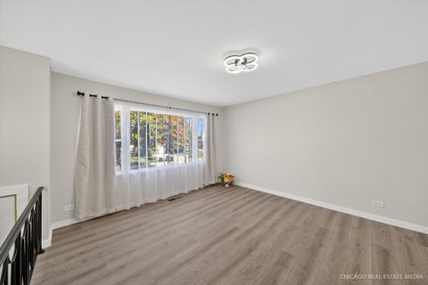 Tiny photo for 2211 Birchwood Parkway, Woodridge, IL 60517 (MLS # 12508958)