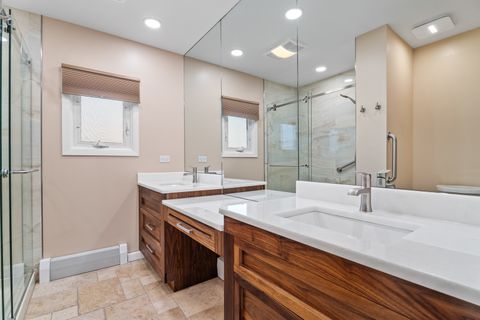 Tiny photo for 6013 N Emerson Street, Rosemont, IL 60018 (MLS # 12544999)