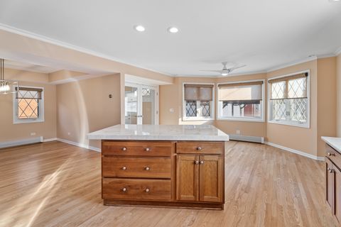 Tiny photo for 6013 N Emerson Street, Rosemont, IL 60018 (MLS # 12544999)