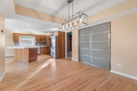 Tiny photo for 6013 N Emerson Street, Rosemont, IL 60018 (MLS # 12544999)