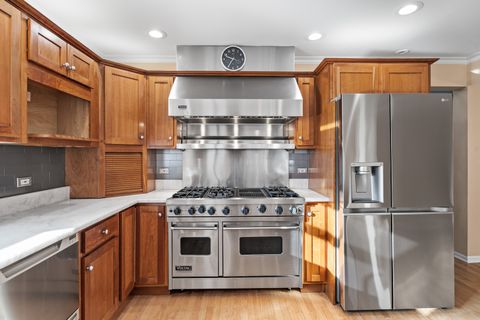 Tiny photo for 6013 N Emerson Street, Rosemont, IL 60018 (MLS # 12544999)