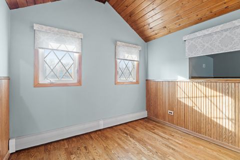 Tiny photo for 6013 N Emerson Street, Rosemont, IL 60018 (MLS # 12544999)