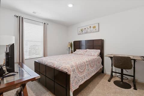 Tiny photo for 2018 Winterberry Trail, Wonder Lake, IL 60097 (MLS # 12724573)