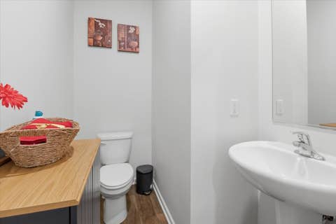 Tiny photo for 2018 Winterberry Trail, Wonder Lake, IL 60097 (MLS # 12724573)