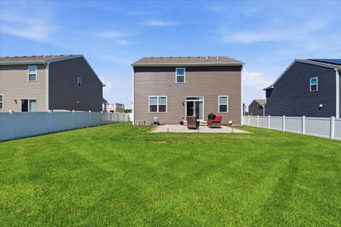 Tiny photo for 2018 Winterberry Trail, Wonder Lake, IL 60097 (MLS # 12724573)