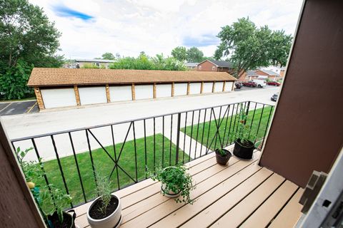 Tiny photo for 12750 Carriage Lane #F2, Crestwood, IL 60418 (MLS # 12460149)