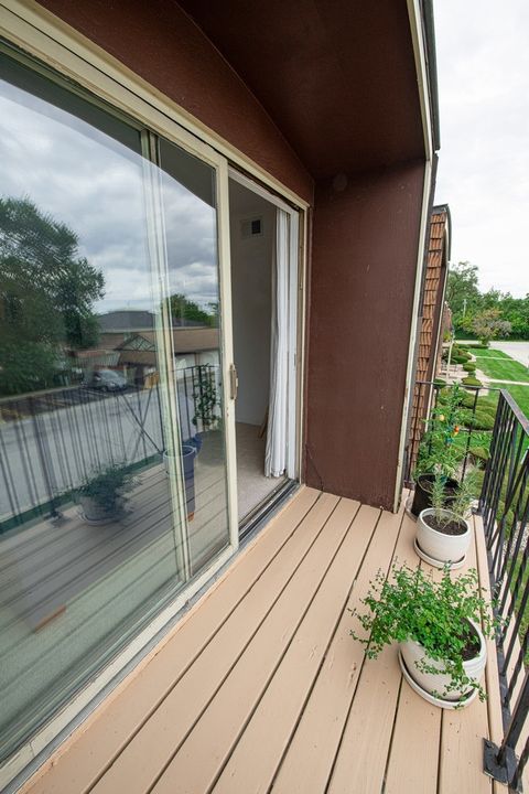 Tiny photo for 12750 Carriage Lane #F2, Crestwood, IL 60418 (MLS # 12460149)