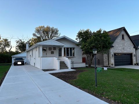 A home in Elmhurst