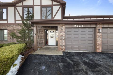 Photo of 9724 W Creek Road #E2, Palos Park, IL 60464 (MLS # 12572433)