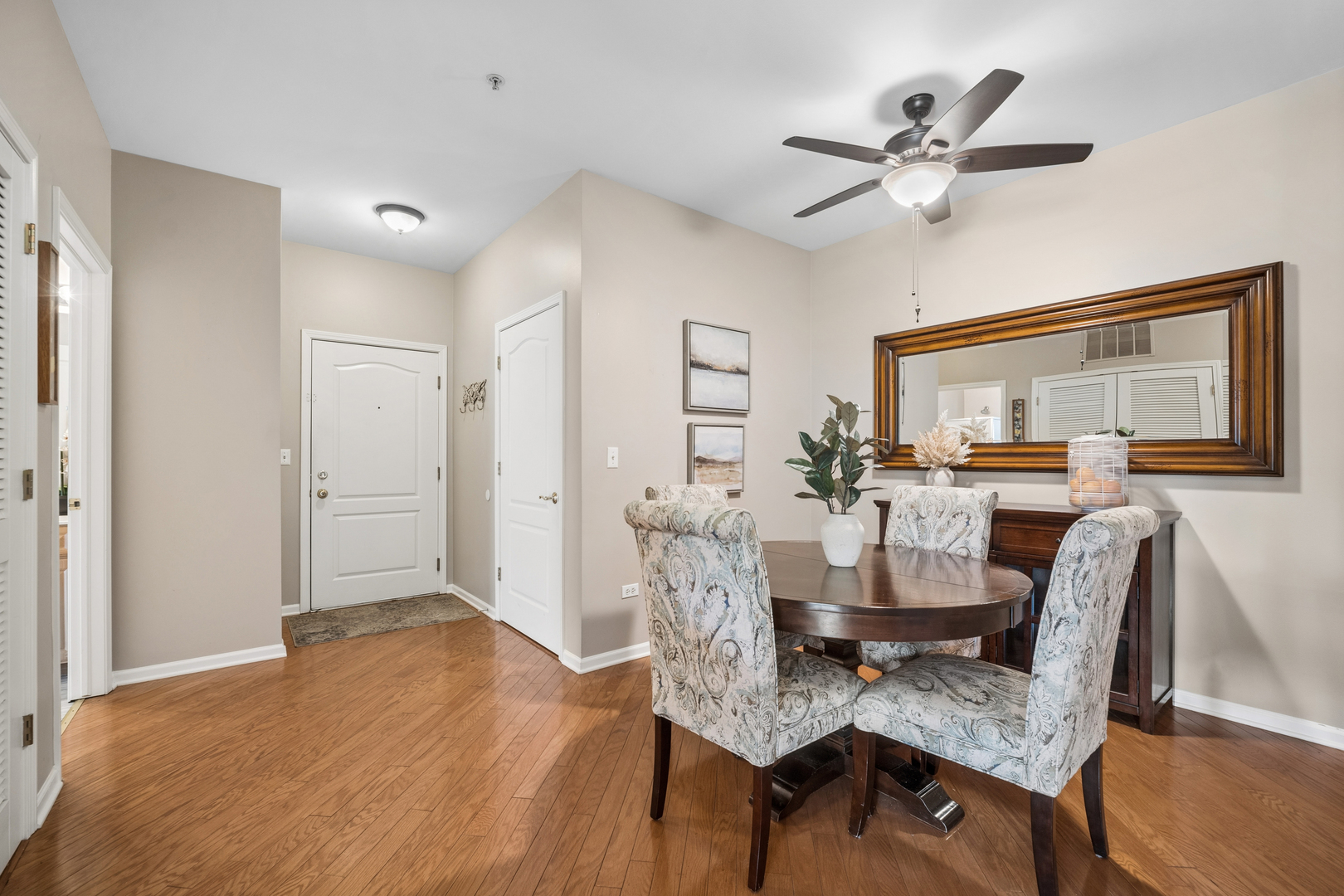 1299 W Lake Street 102