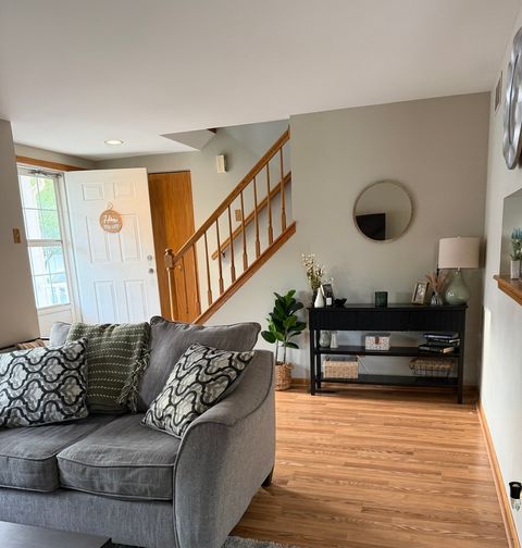 Tiny photo for 8026 160TH Street W #8026, Tinley Park, IL 60477 (MLS # 12624970)