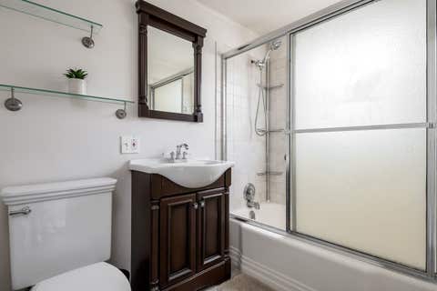 Tiny photo for 389 S West Avenue, Elmhurst, IL 60126 (MLS # 12690199)