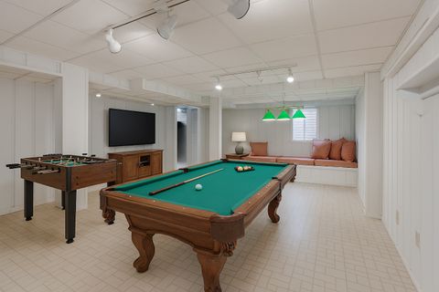 Tiny photo for 2104 Foxfield Road, St. Charles, IL 60174 (MLS # 12611824)