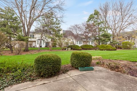 Tiny photo for 2104 Foxfield Road, St. Charles, IL 60174 (MLS # 12611824)