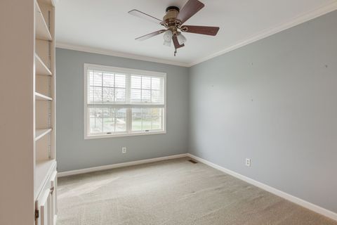 Tiny photo for 2104 Foxfield Road, St. Charles, IL 60174 (MLS # 12611824)