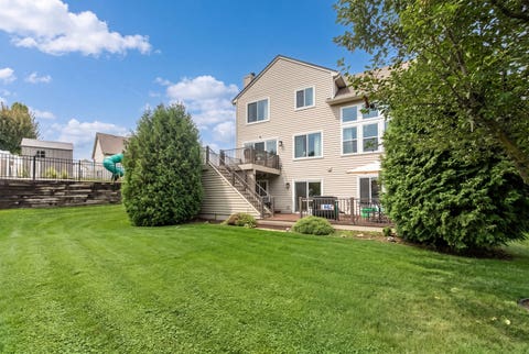 Tiny photo for 1211 N Lancaster Circle N, South Elgin, IL 60177 (MLS # 12731736)