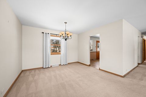 Tiny photo for 496 Raupp Boulevard, Buffalo Grove, IL 60089 (MLS # 12520916)