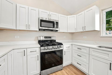 Tiny photo for 1684 Willow Circle Drive #1684, Crest Hill, IL 60403 (MLS # 12784871)