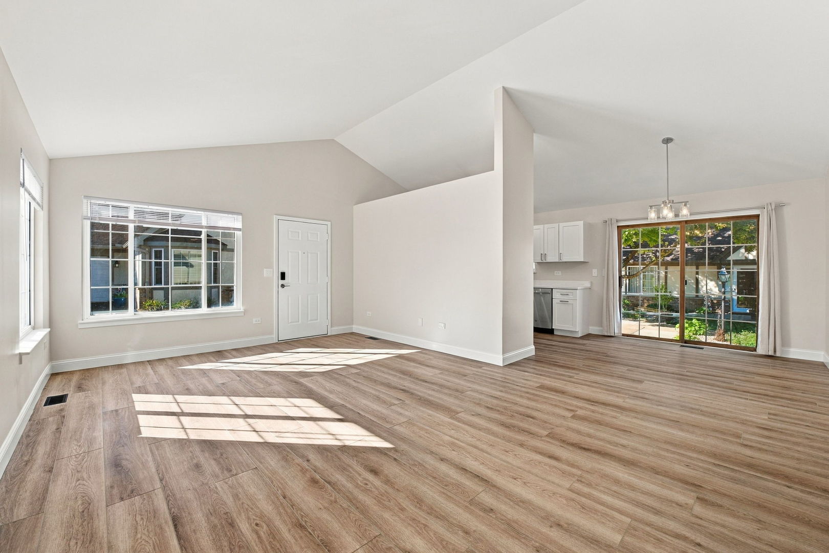 1684 Willow Circle Drive 1684
