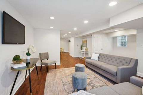 Tiny photo for 1619 W Bryn Mawr Avenue, Chicago, IL 60660 (MLS # 12581198)