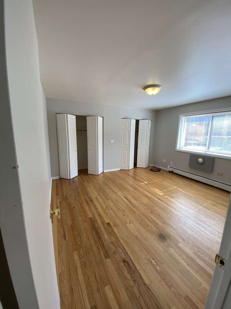 1415 W Pratt Boulevard 107