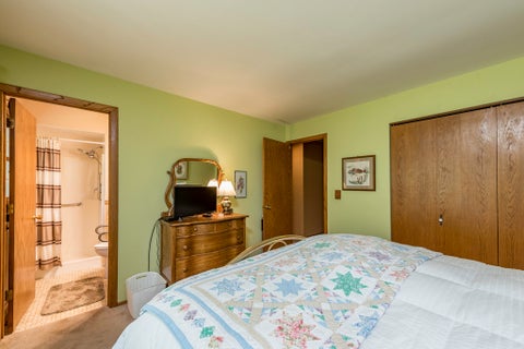 Tiny photo for 9816 W Oak Forest Drive, Beach Park, IL 60099 (MLS # 12728116)