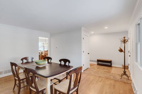 Tiny photo for Crystal Lake, IL 60014 (MLS # 12556146)