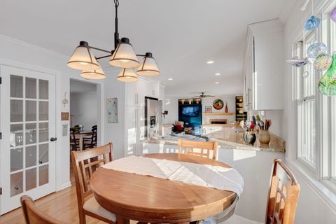 Tiny photo for Crystal Lake, IL 60014 (MLS # 12556146)