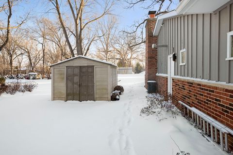 Tiny photo for Crystal Lake, IL 60014 (MLS # 12556146)