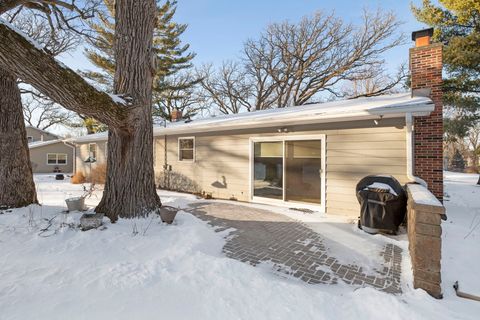 Tiny photo for Crystal Lake, IL 60014 (MLS # 12556146)