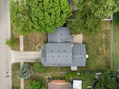 Tiny photo for 1621 Longmeadow Drive, Glenview, IL 60026 (MLS # 12736480)