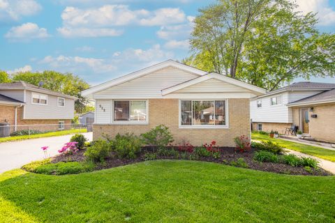 512 N Stewart Avenue Lombard IL 60148