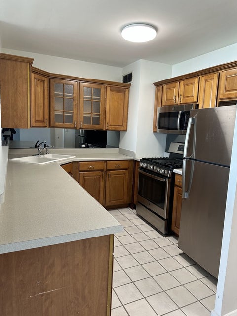 Tiny photo for 1150 N Lake Shore Drive #8B, Chicago, IL 60611 (MLS # 12769429)