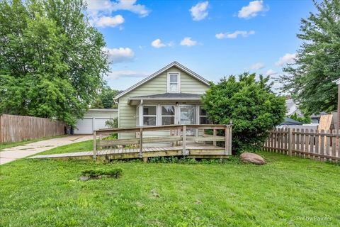 Photo of 633 Slade Avenue, Elgin, IL 60120 (MLS # 12421252)