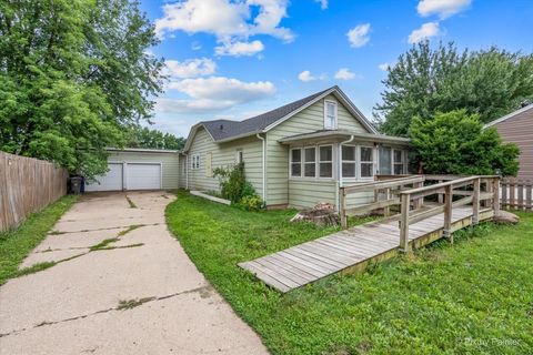Tiny photo for 633 Slade Avenue, Elgin, IL 60120 (MLS # 12421252)