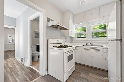 Tiny photo for 633 Slade Avenue, Elgin, IL 60120 (MLS # 12421252)