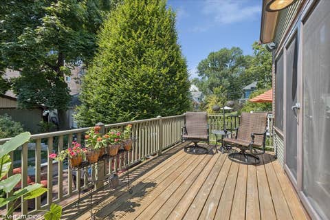 Tiny photo for 227 S Euclid Avenue, Oak Park, IL 60302 (MLS # 12085838)