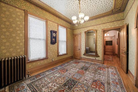 Tiny photo for 227 S Euclid Avenue, Oak Park, IL 60302 (MLS # 12085838)