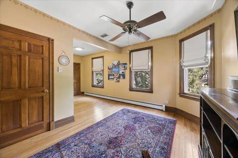 Tiny photo for 227 S Euclid Avenue, Oak Park, IL 60302 (MLS # 12085838)